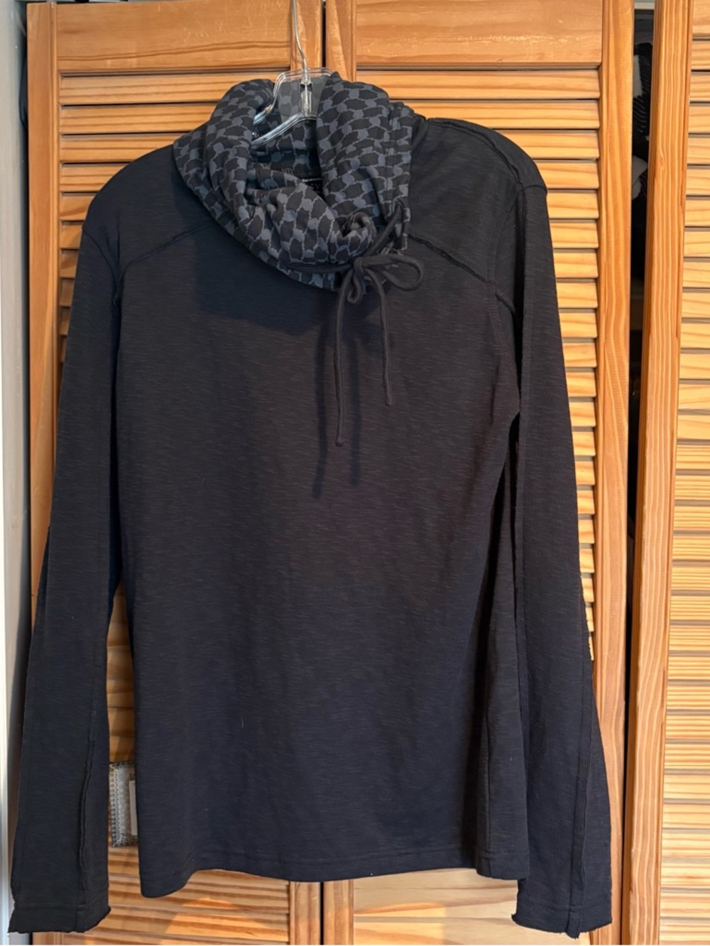 Psylo Men’s Kafiya Hooded Sweater Streetwear Turtleneck Raw Stitching edgy NWT
